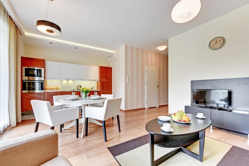 Apartamenty Szeroka - Old Town Holidays Home Гданьск Экстерьер фото