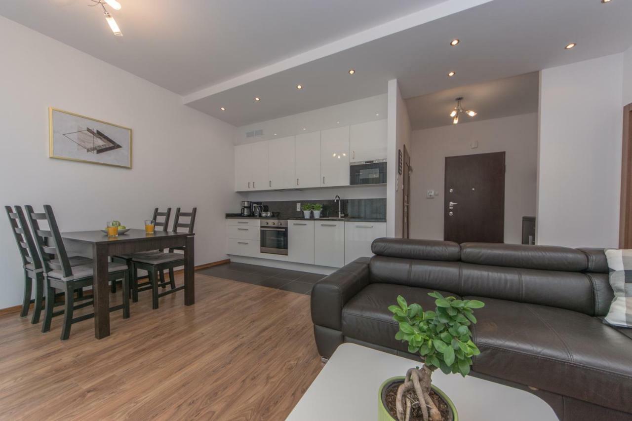 Apartamenty Szeroka - Old Town Holidays Home Гданьск Экстерьер фото
